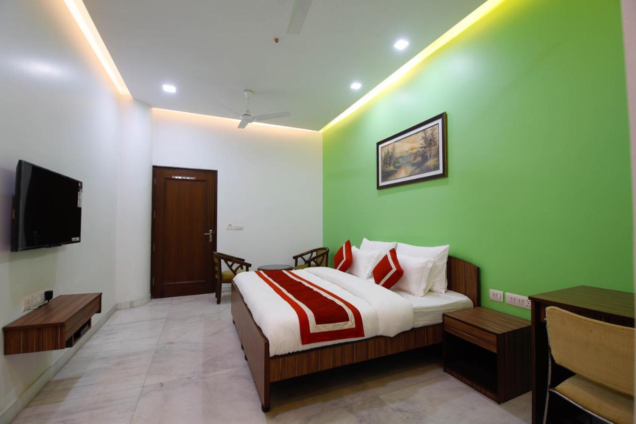 Peepal Tree Residency Bed & Breakfast New Delhi Exterior foto
